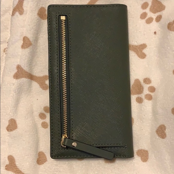 Authentic Kate Spade Stacy wallet. - Picture 3 of 4